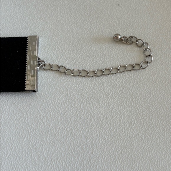 “Boooo” Chocker - Picture 3 of 3